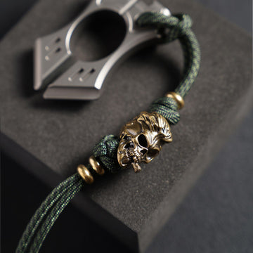 Handmade Skull Paracord Pendant